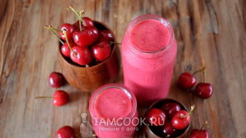 смузи с малиной и черешней
