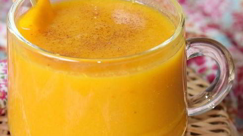солнечный смузи с тыквой и облепихой