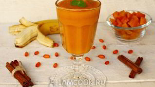 Тыквенный смузи с облепихой и бананом