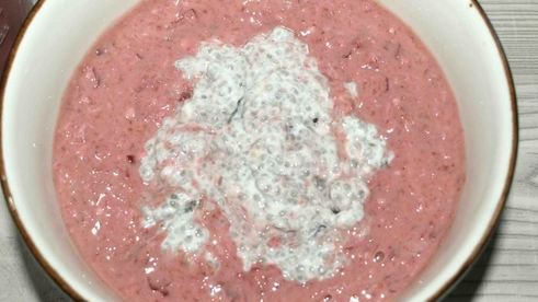 вишневый смузи-боул с чиа