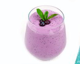 Ягодный смузи Черничный маффин