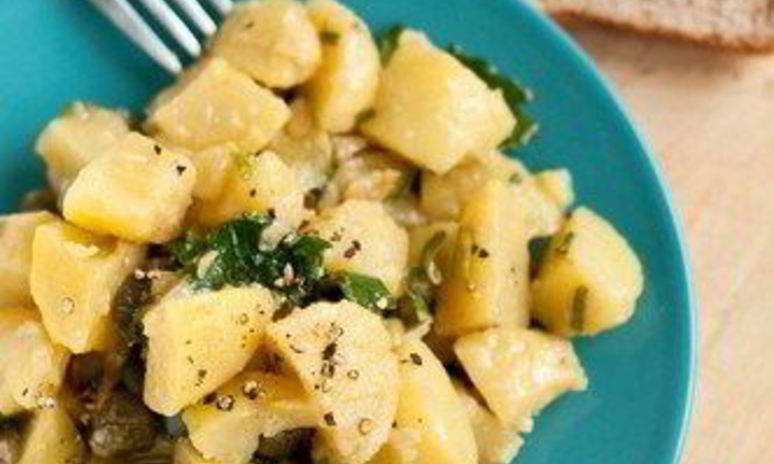 Рецепт картофельного салата с каперсами и петрушкой