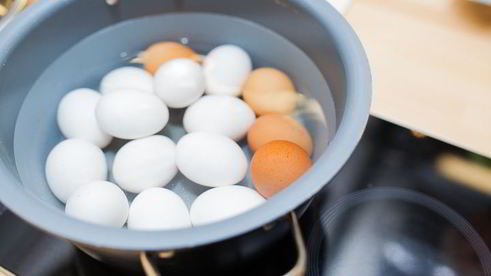 картофельный салат с копченой рыбой