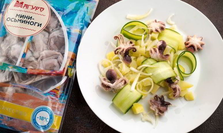 Рецепт картофельного салата с мини-осьминогами