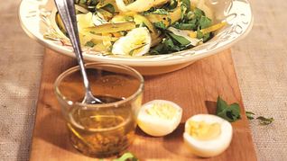 Картофельный салат со щавелем