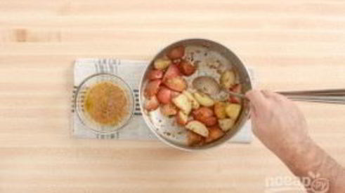 салат из картофеля и яиц