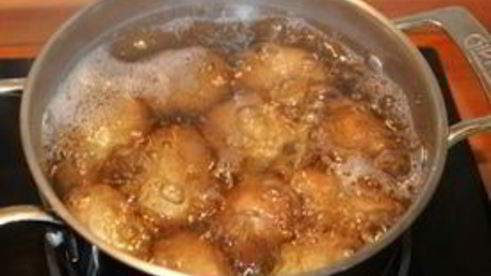 салат из картофеля с помидорами по-деревенски