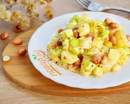 Салат картофельный с ананасом