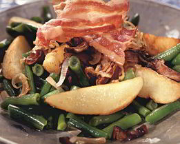 Теплый картофельный салат с грибами