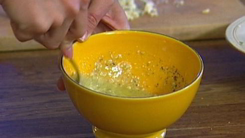 теплый салат с картофелем и беконом