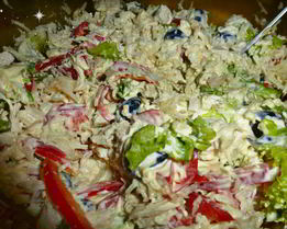 Мексиканский салат с курицей и сладким перцем