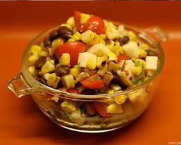 Мексиканский салат с медово-лаймовой заправкой