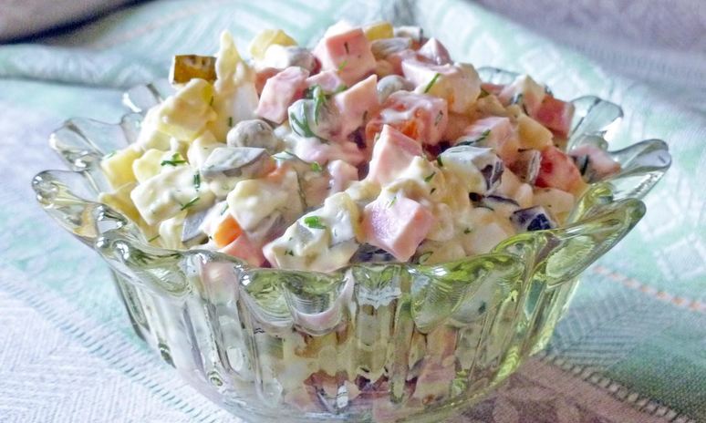 Рецепт оливье классический с солеными огурцами