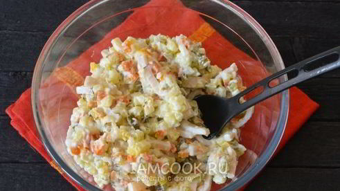 оливье с кальмарами