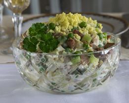 Оливье с языком