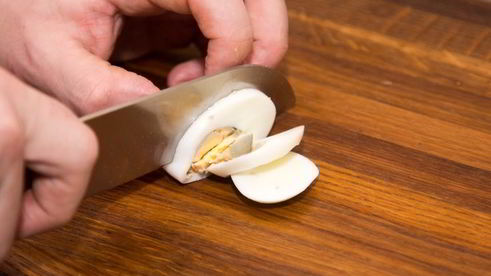 оливье со слабосоленой семгой