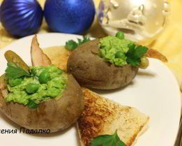 Салат оливье в картофельных бочонках