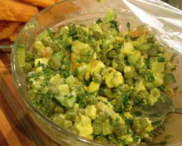 Вегетарианский оливье с жареным адыгейским сыром