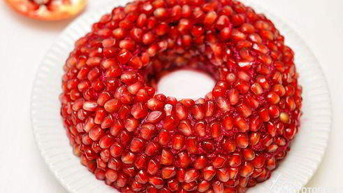 салат гранатовый браслет