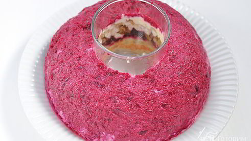 салат гранатовый браслет