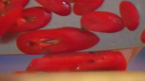 салат из фасоли с жареным тофу