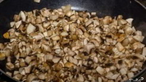 салат из копченой курицы с шампиньонами