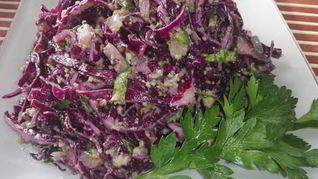 Салат из краснокочанной капусты по-грузински