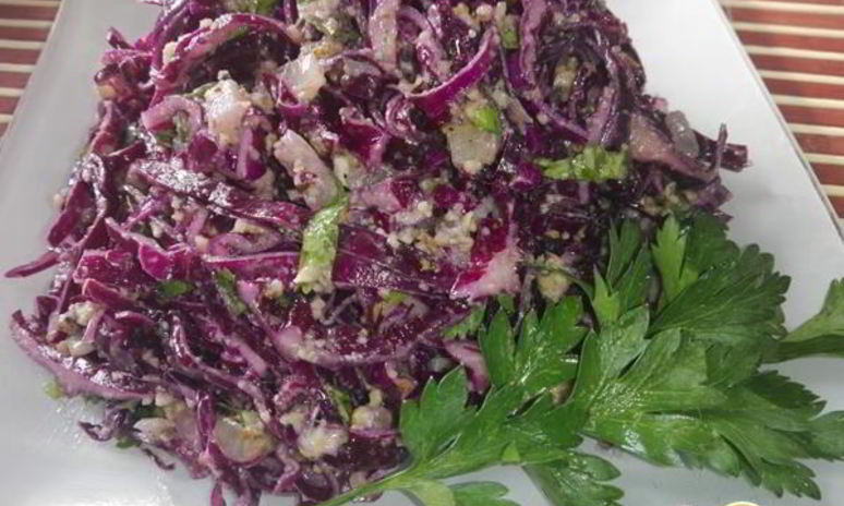 Рецепт салата из краснокочанной капусты по-грузински