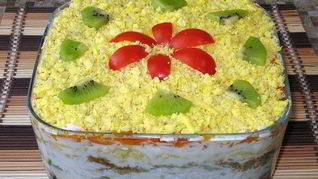 Салат из курицы с морковью по-корейски и киви