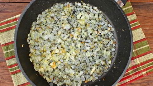 салат из свеклы с жареным луком