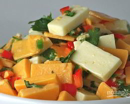 Салат из сыра