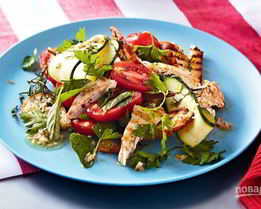 Салат легкий с курицей