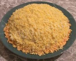 Салат Мимоза с горбушей