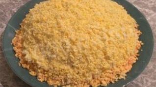 Салат Мимоза с горбушей