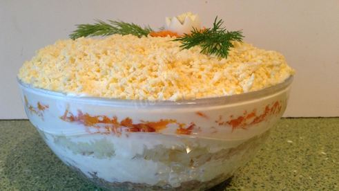 салат мимоза с сайрой