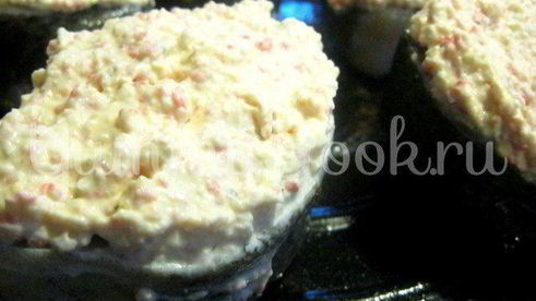 форель под крабовой шубкой