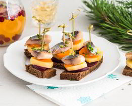 Канапе Селедка под шубой