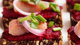 Селедка под шубой фуршетная