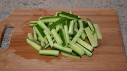 салат с говядиной и овощами