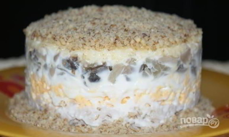 Рецепт салата с курицей, грибами и сыром