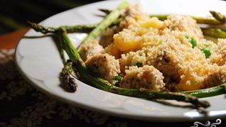 Салат с курицей и ананасами