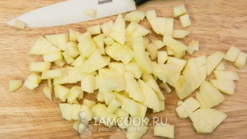 салат с курицей и сельдереем