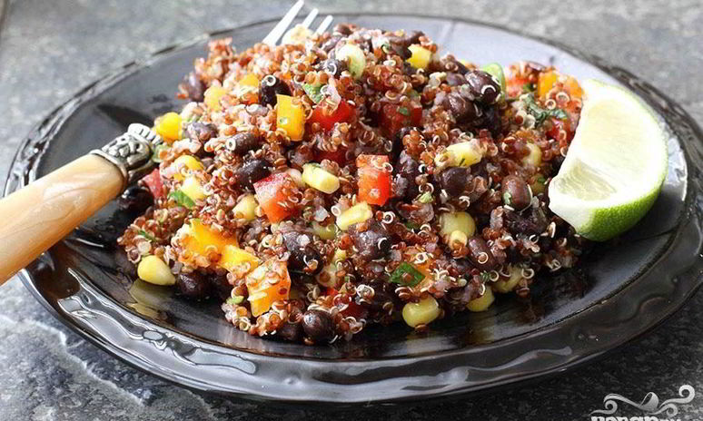 Рецепт салата с квиноа и фасолью