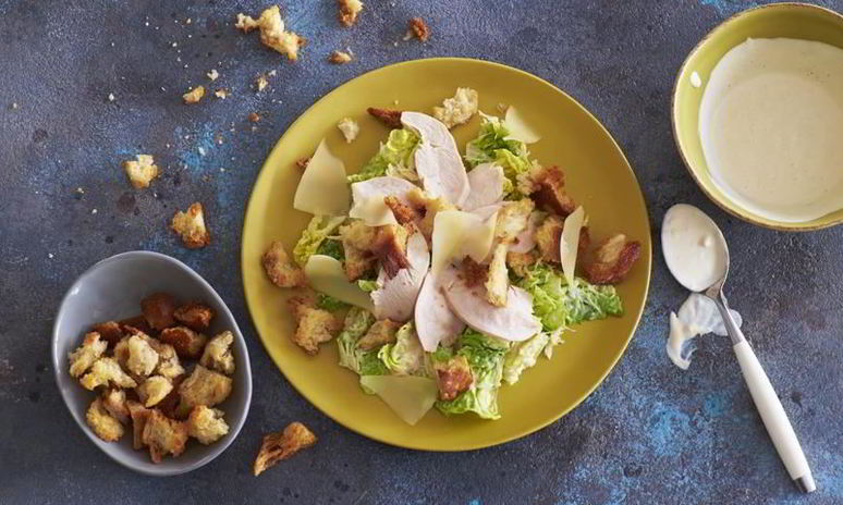 Рецепт классического цезаря с курицей