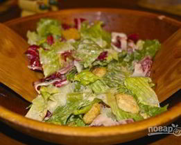 Салат Цезарь классический простой