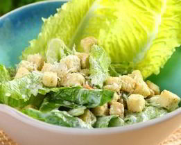 Салат Цезарь классический с курицей