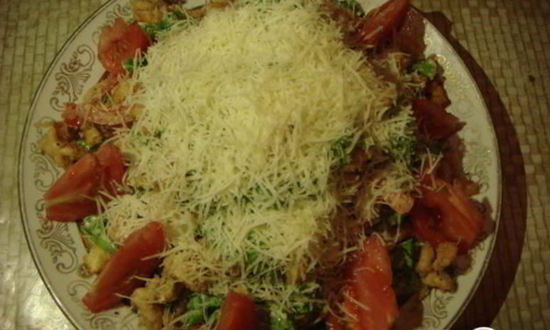 Рецепт салата цезарь с креветками