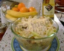 Салат Цезарь с курицей и пармезаном