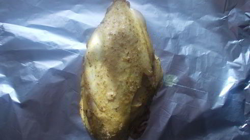 слоеный салат с курицей и чипсами в пикантной заправке