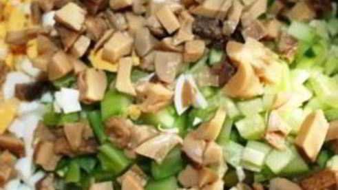 сытный новогодний салат